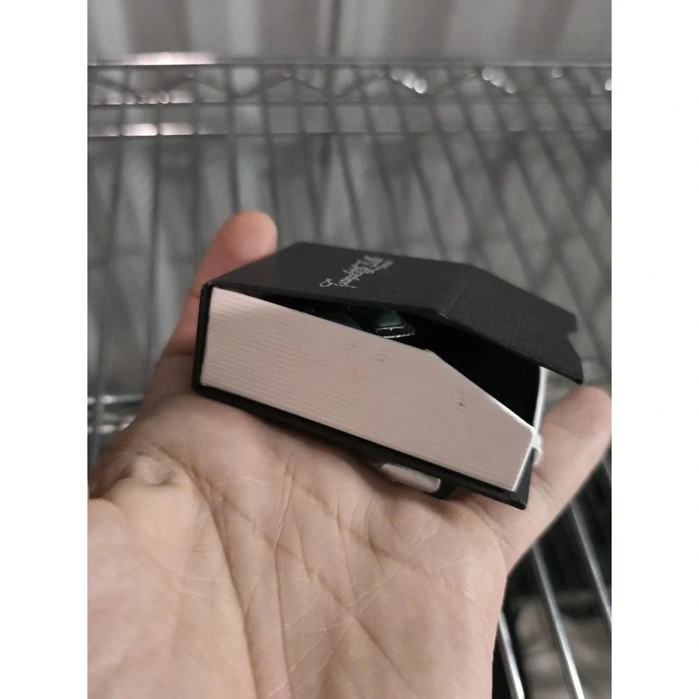 Completely Bella Turquoise Color Stone Dangle Earrings Square Silver Tone Boxed - Picture 4 of 8